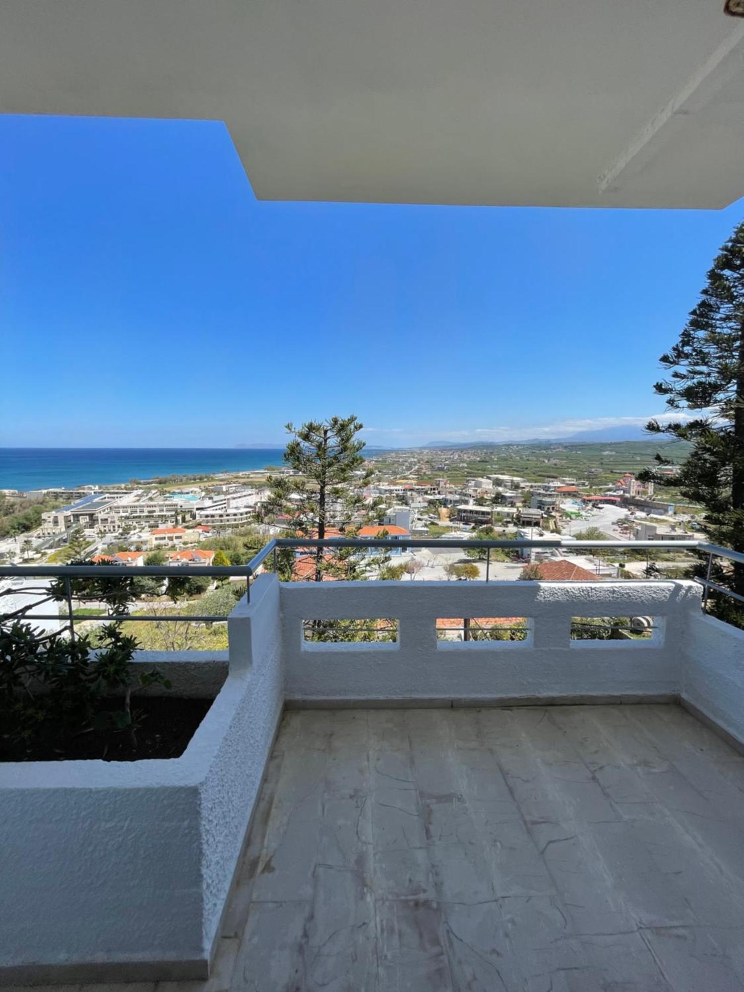 Aeolos Apartments Kolymbari Exterior photo