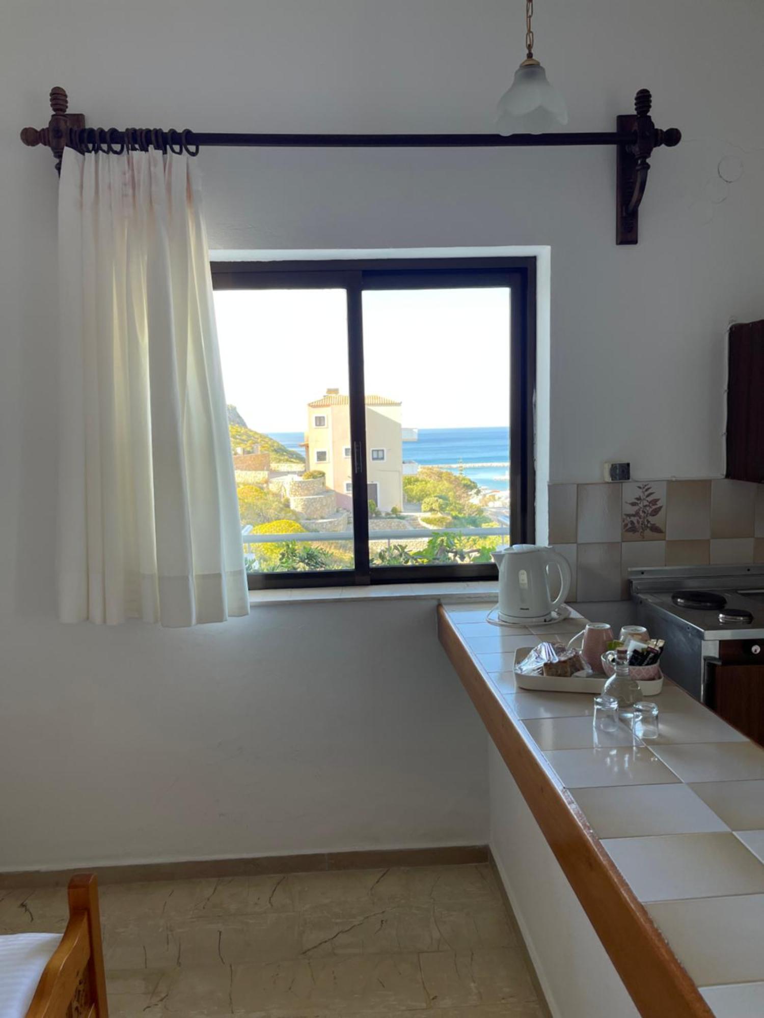 Aeolos Apartments Kolymbari Exterior photo