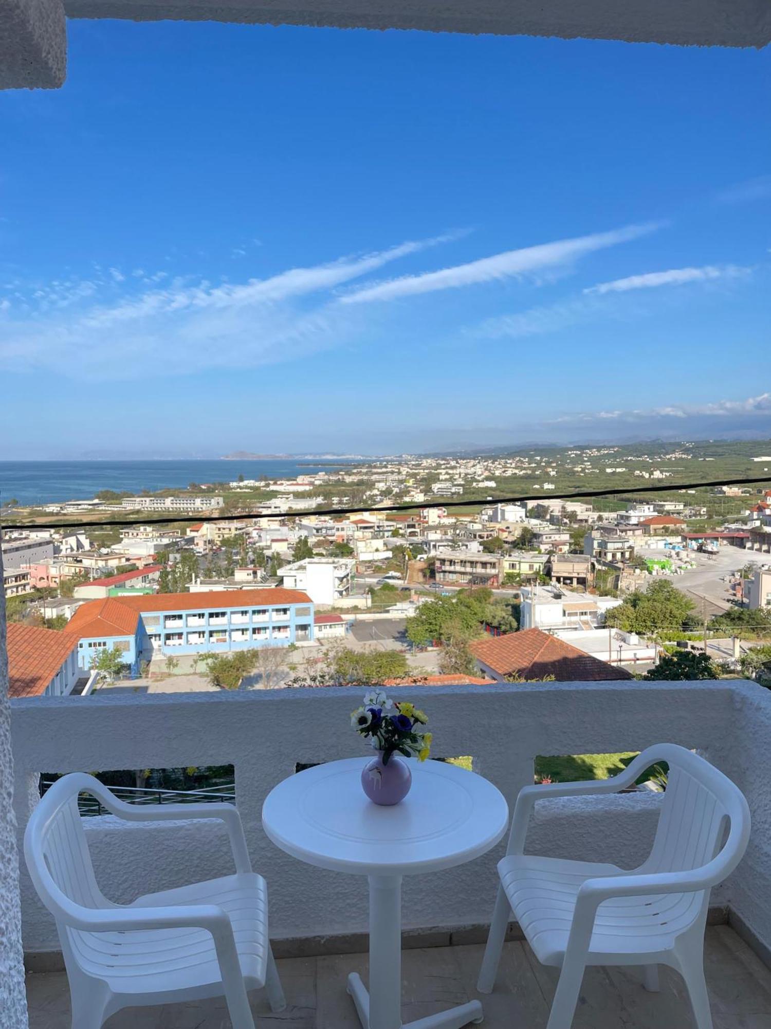 Aeolos Apartments Kolymbari Exterior photo